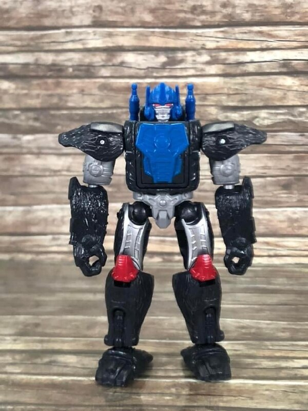 Image Of Transformers Authentics Optimus Primal Bravo Class  (6 of 15)